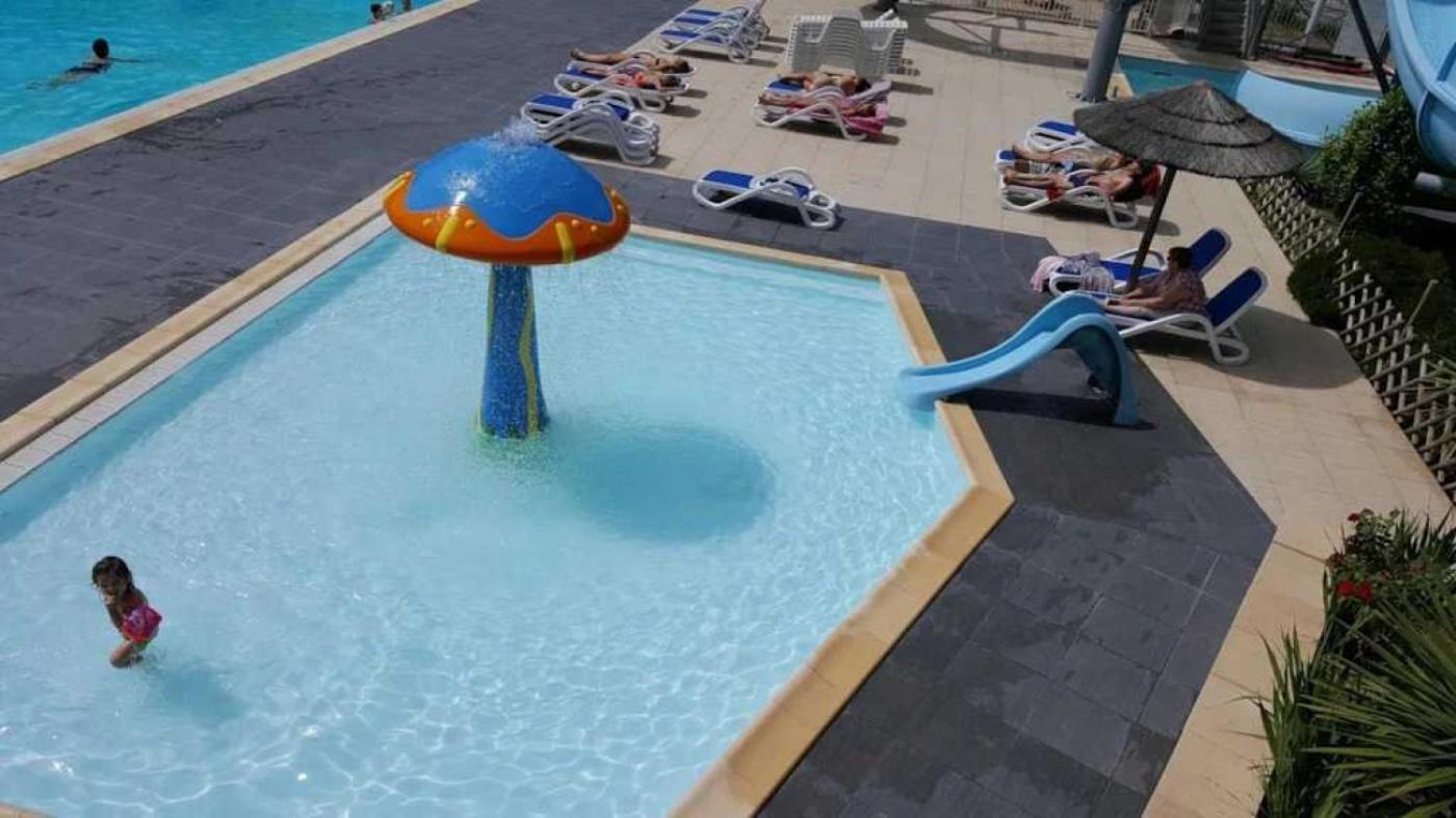 Camping 4 Etoiles - Piscine - Ccaaeai La Baule Εξωτερικό φωτογραφία